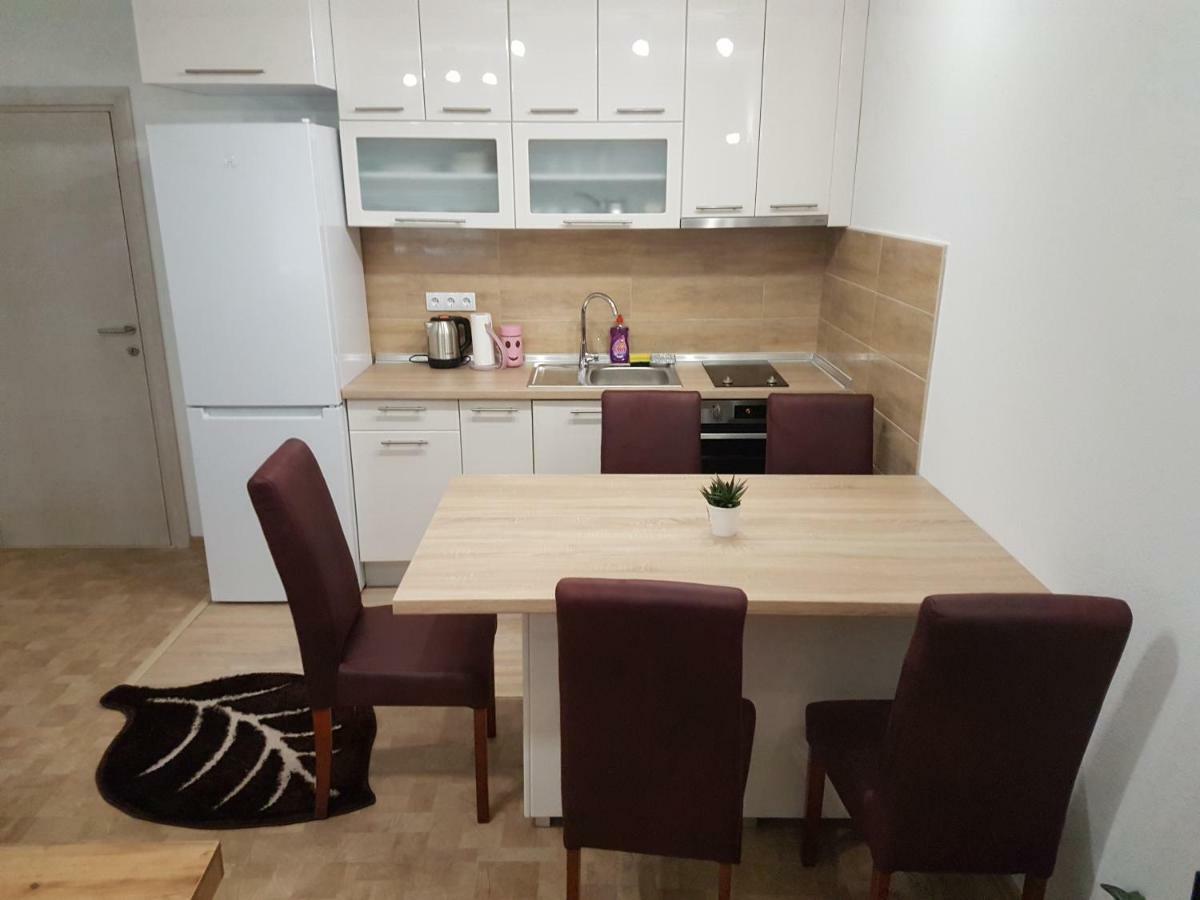Apartment Centar Lux Banja Luka Eksteriør bilde
